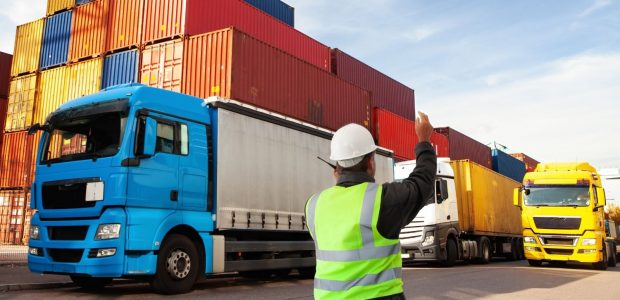Freight Forwarder: Pengertian & Jenis Layanannya